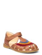 Sandals - Flat - Closed Toe Patterned ANGULUS