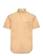 Reg Poplin Ss Shirt Yellow GANT