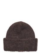 Oma Beanie Brown Becksöndergaard