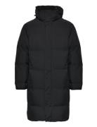 Recycled Padded Coat Black Lindbergh