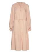 Tundra Midi Dress Pink Hálo