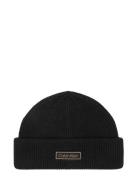 Patch Chunky Rib Docker Beanie Black Calvin Klein