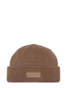 Patch Chunky Rib Docker Beanie Brown Calvin Klein