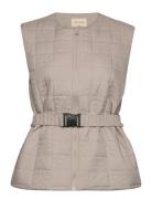 Esminna Vest Vests Padded Vests Beige Esme Studios