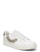 B721 Leather / Branded Lave Sneakers Cream Fred Perry