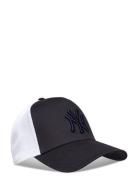 League Ess Trucker Neyyan Accessories Headwear Caps New Era