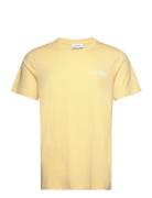 Blake T-Shirt Tops T-shirts Short-sleeved Yellow Les Deux