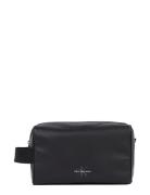 Monogram Soft Dopp Kit Toalettveske Black Calvin Klein