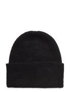 Leia Beanie Accessories Headwear Beanies Black Twist & Tango