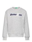 Sweater L/S Tops Sweat-shirts & Hoodies Sweat-shirts Grey United Color...