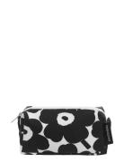 Tiise Mini Unikko Toalettveske Black Marimekko Home