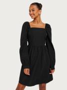Only - Langermede kjoler - Black - Onlstanley L/S Peplum Dress Ptm - K...
