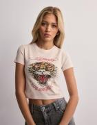 Ed Hardy - Rosa - La-Roar-Tiger Cropped Baby T-Shirt