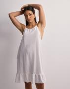 Vero Moda - Hvit - Vmmymilo Short Halter Frill Dress W