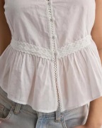 Nelly - Hvit - Effortless Lace Top