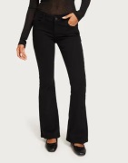 Pieces - Svart - Pcpeggy Lw Flared Blc Jeans Noos Bc
