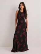 Neo Noir - Svart - Celinie Rose Dress