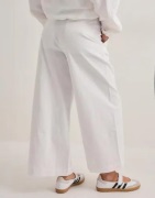 Vero Moda - Hvit - Awvana Mw Wide Ankle Pant Noos