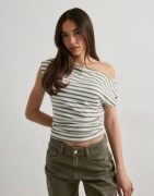 Nelly - Grønn - Stripe Shoulder Top