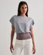 Nelly - Rutete/Stripete - Soft Stripe Waist Top