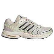 Adidas Originals ADISTAR CONTROL 5 SHOES