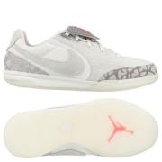 Nike Tiempo Streetgato IC Infra-Red x Jordan - Grå/Hvit/rød Barn LIMIT...